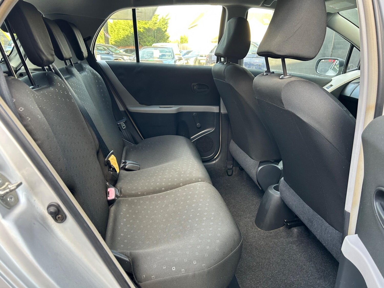 Used Toyota Yaris for sale - 77575411: Photo 18