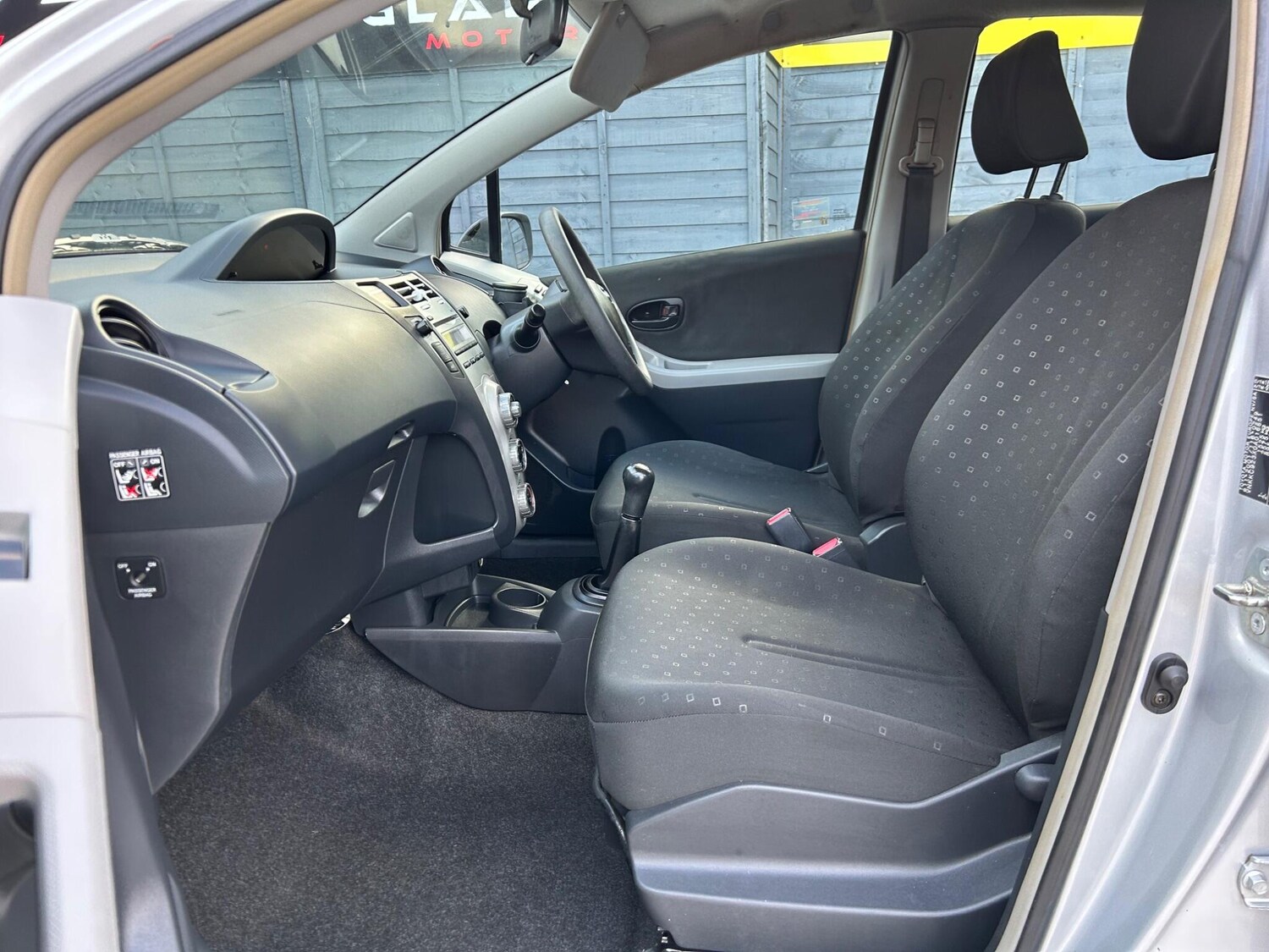 Used Toyota Yaris for sale - 77575411: Photo 29