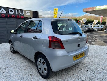 Used Toyota Yaris 2006 for sale - 77575411: Photo