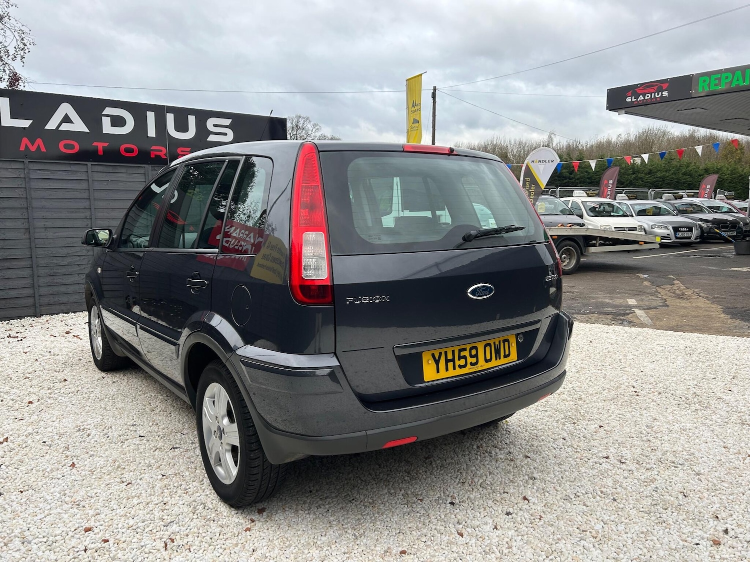 Used Ford Fusion 2009 for sale - 77029763: Photo 2