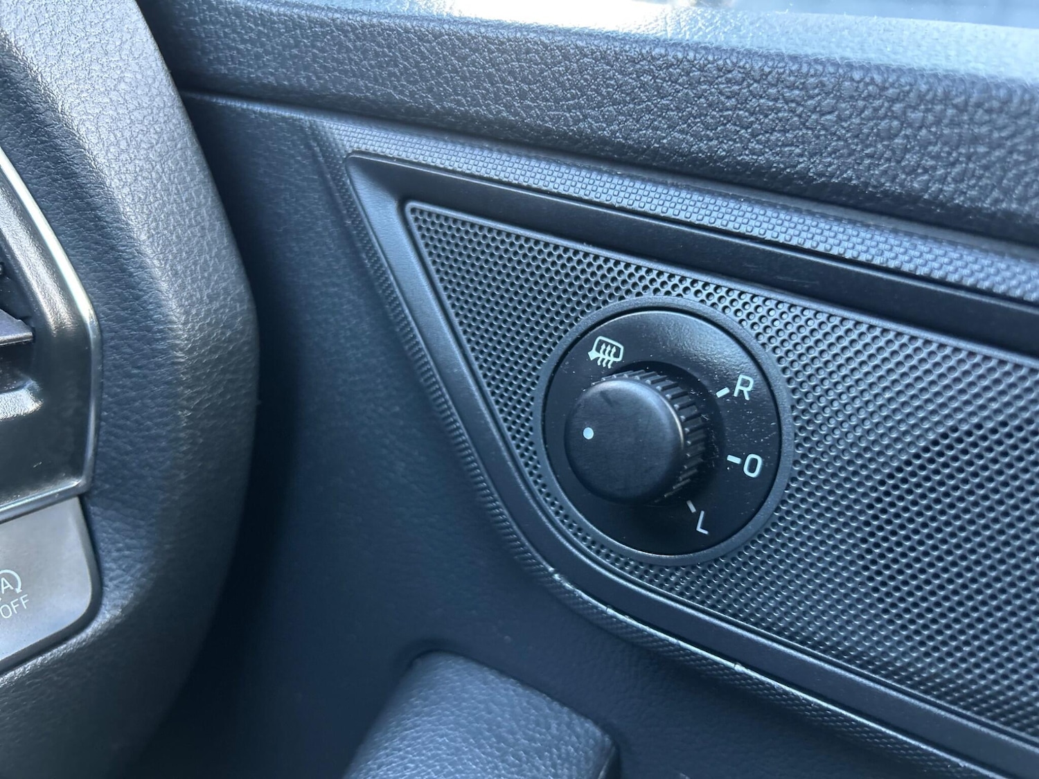 Used Skoda Fabia 2016 for sale - 78073186: Photo 29