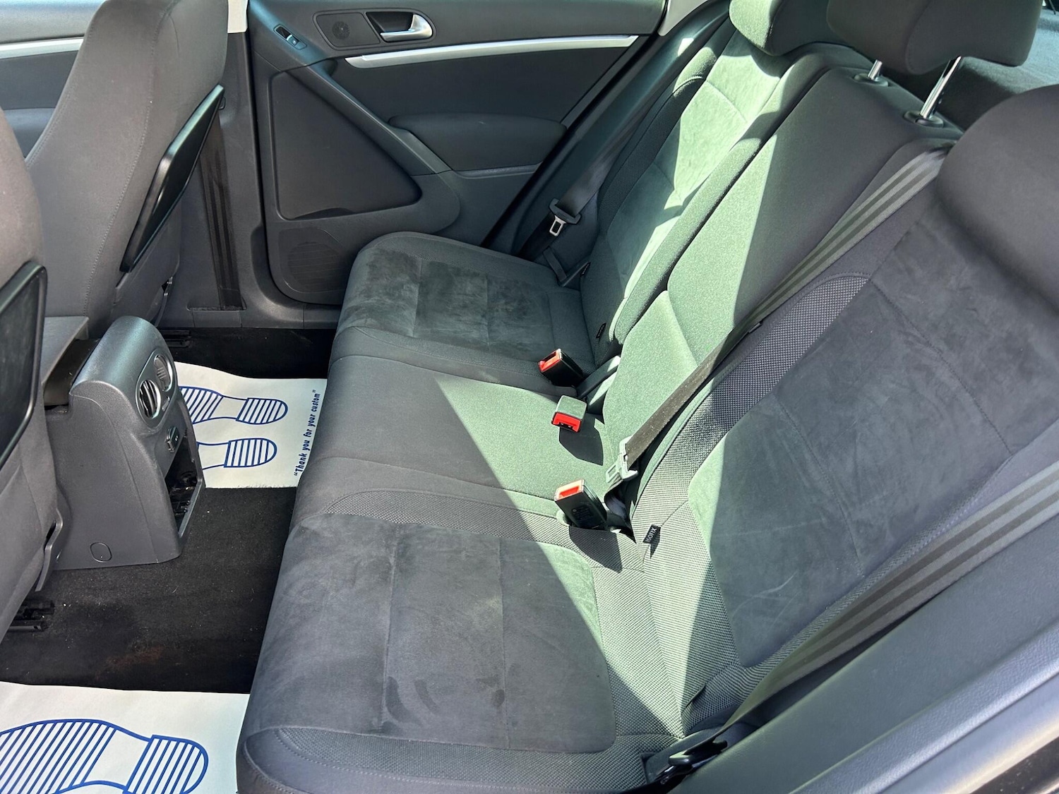 Used Volkswagen Tiguan 2015 for sale - 77892978: Photo 23