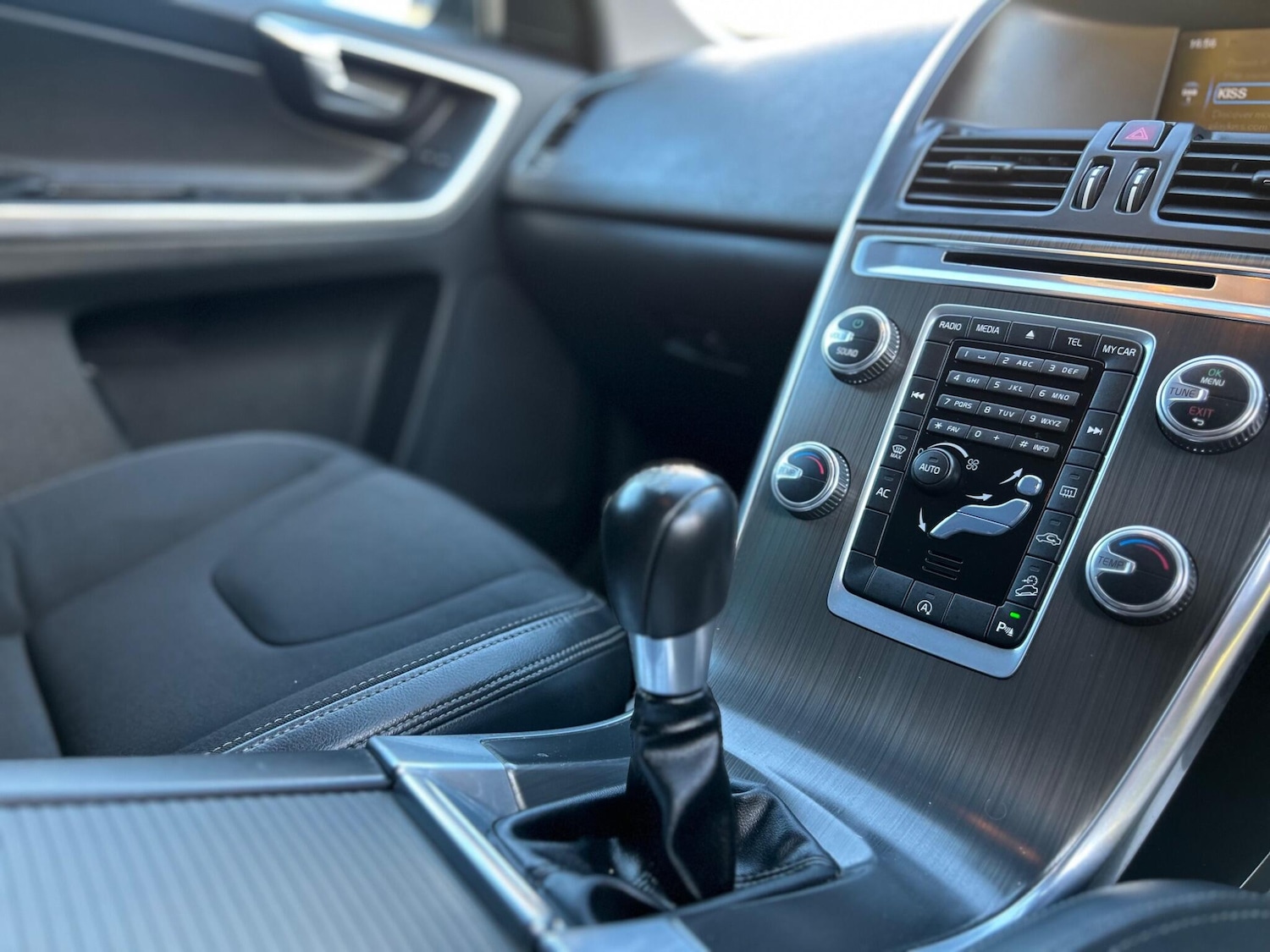 Used Volvo XC60 2016 for sale - 78086965: Photo 13