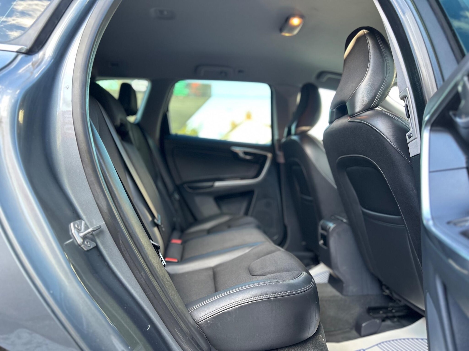 Used Volvo XC60 2016 for sale - 78086965: Photo 23