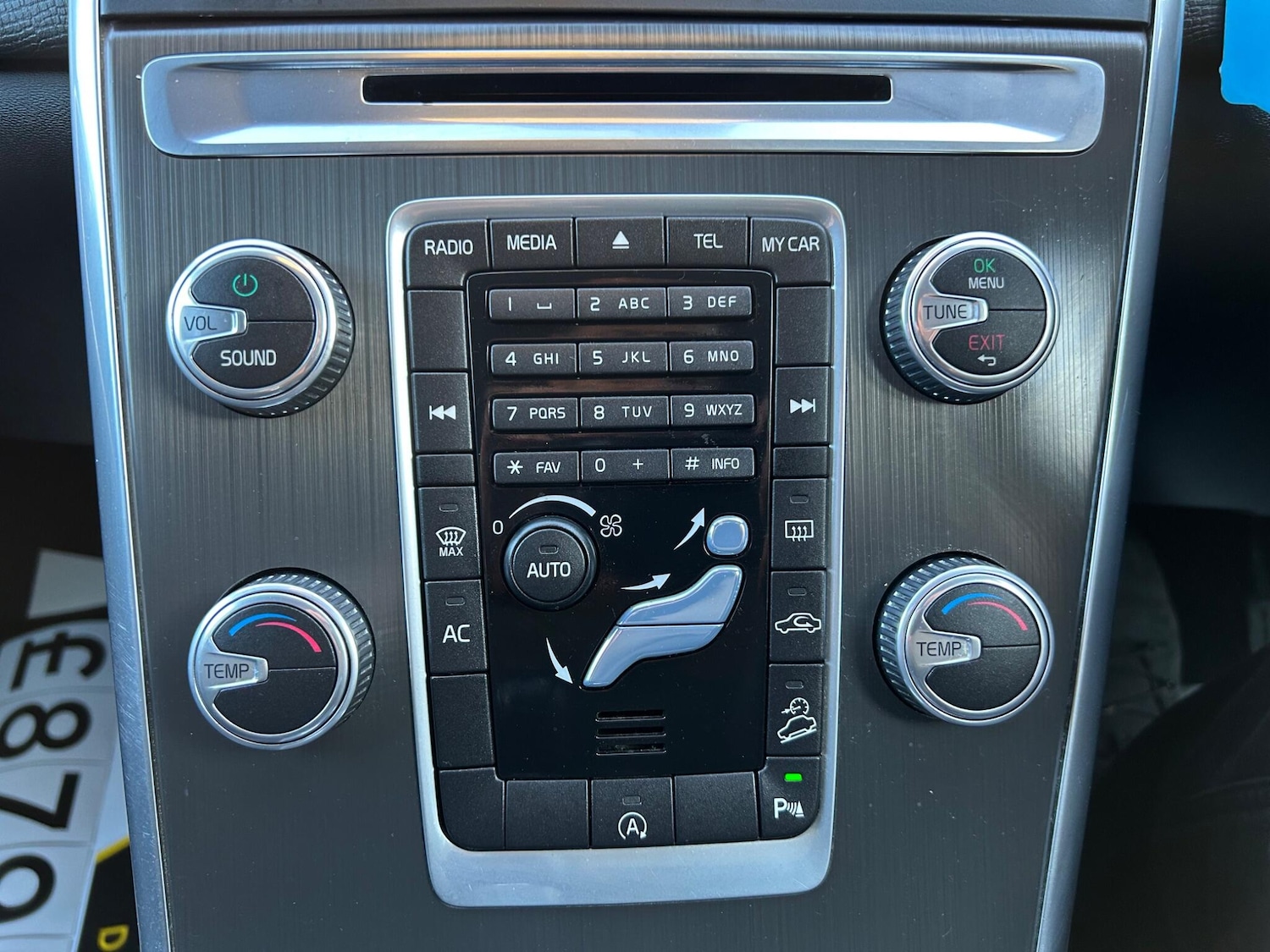 Used Volvo XC60 2016 for sale - 78086965: Photo 29