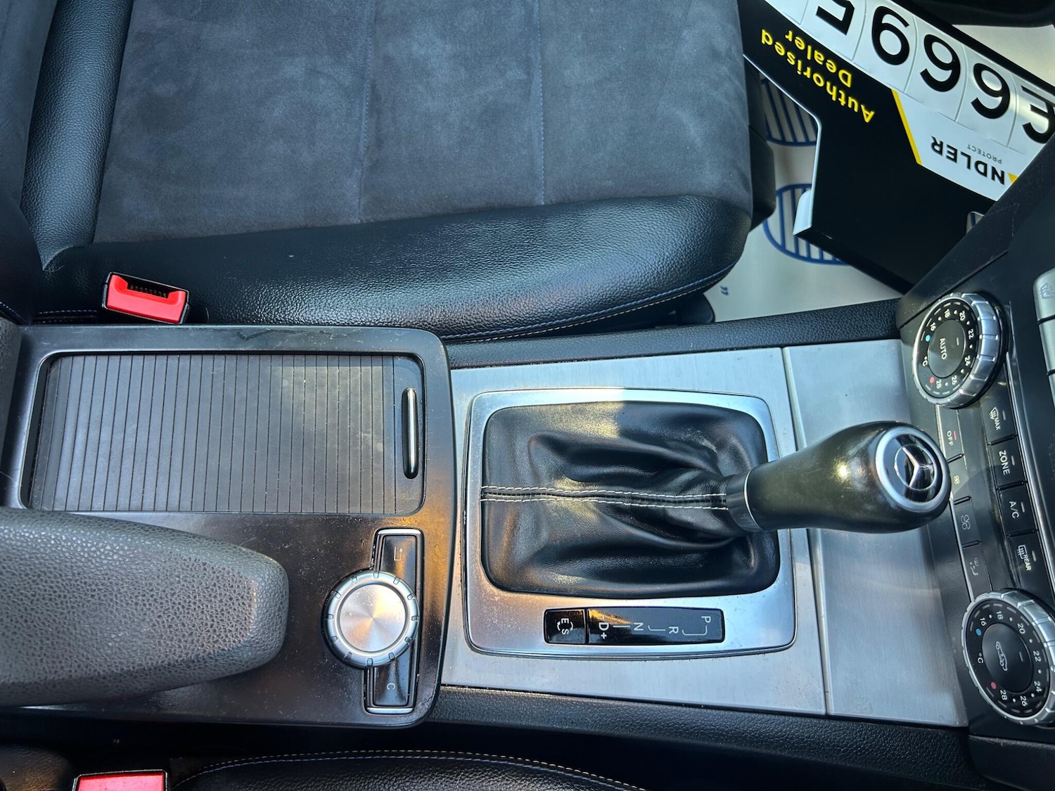 Used Mercedes-Benz C Class 2014 for sale - 77977824: Photo 15