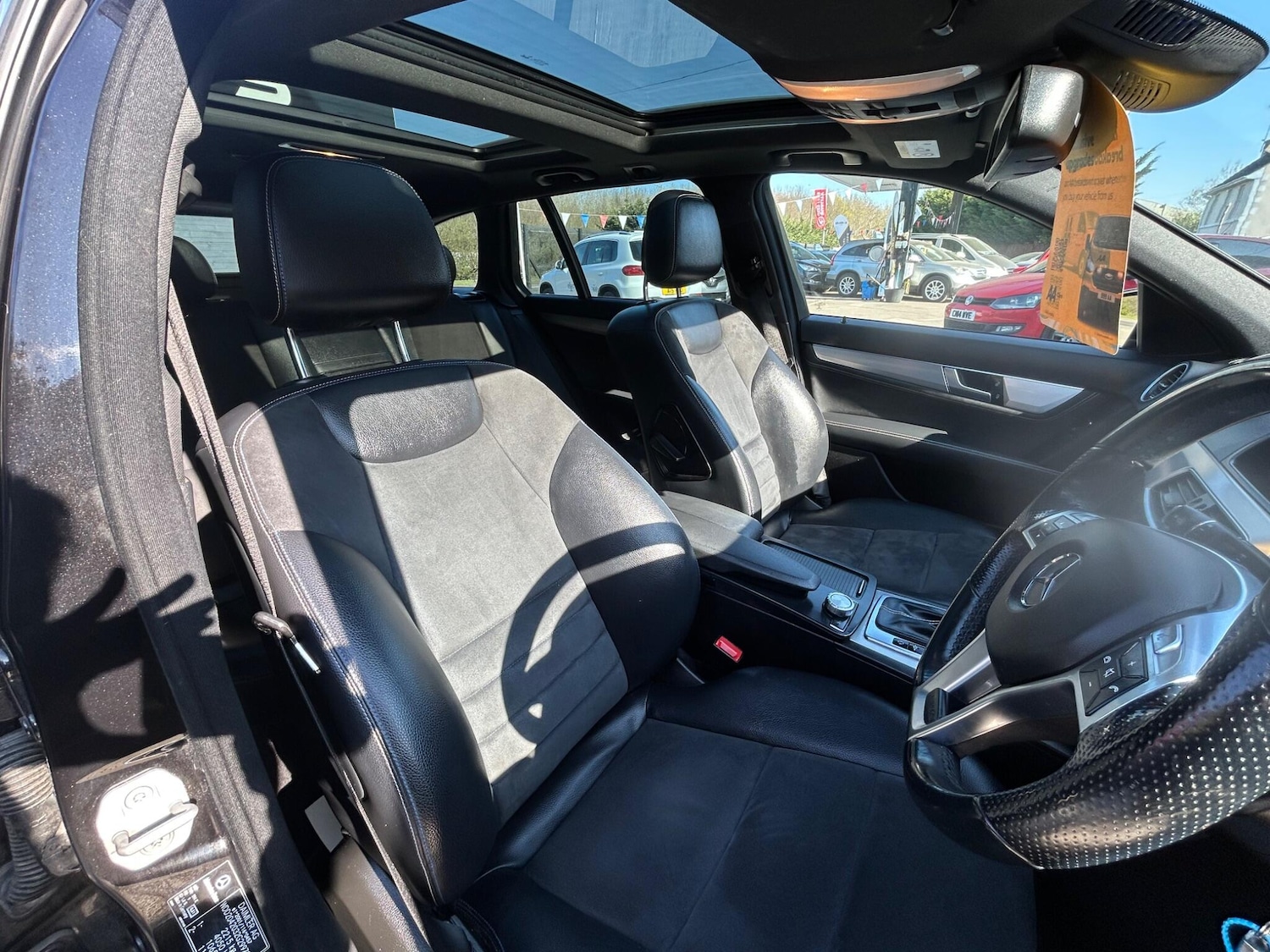 Used Mercedes-Benz C Class 2014 for sale - 77977824: Photo 16