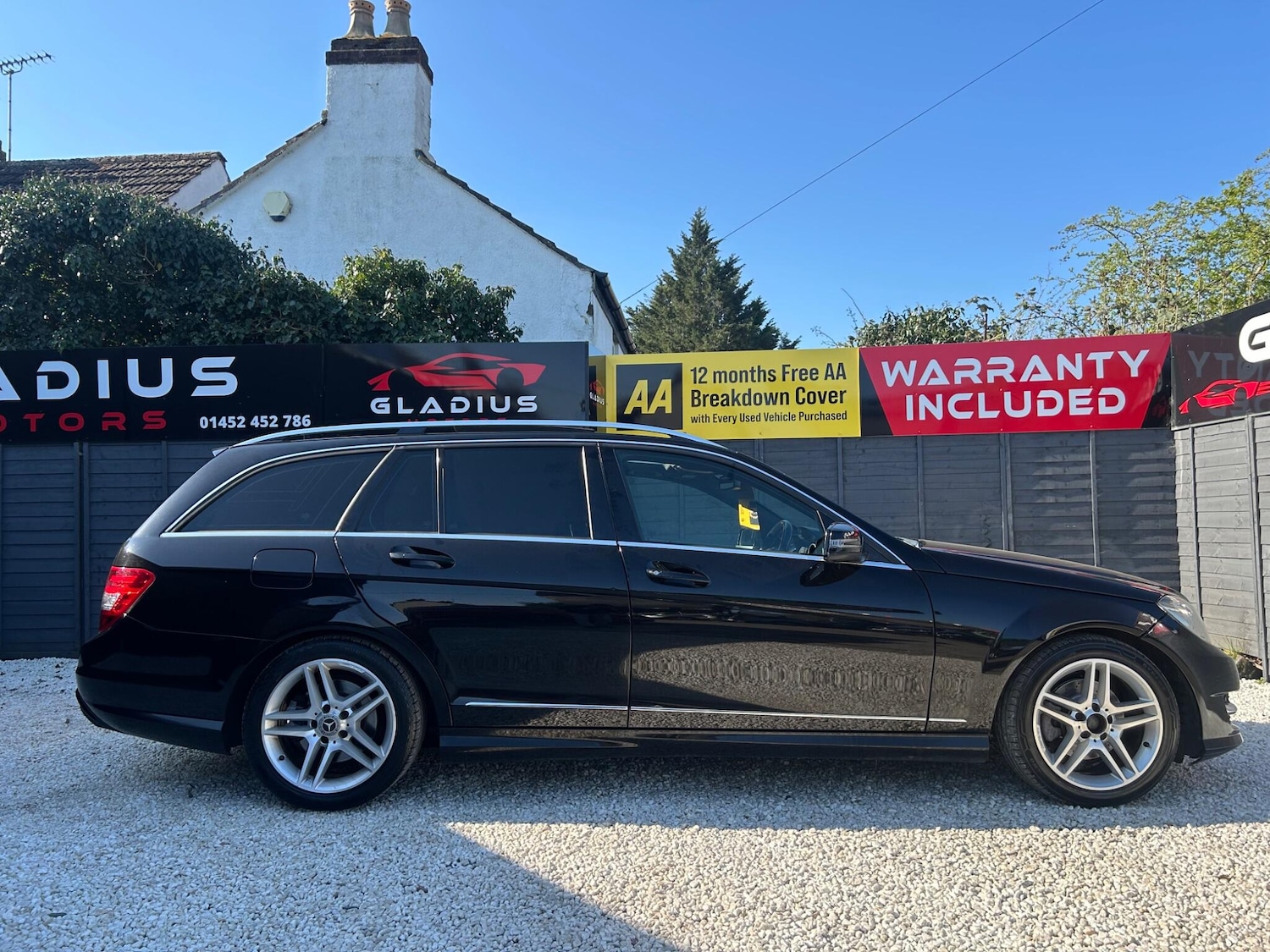 Used Mercedes-Benz C Class 2014 for sale - 77977824: Photo 8