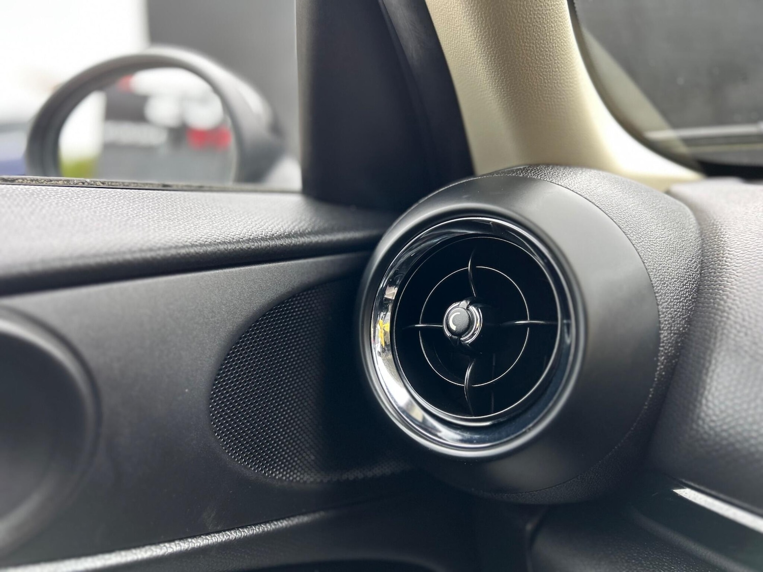 Used MINI Paceman 2017 for sale - 78100989: Photo 23