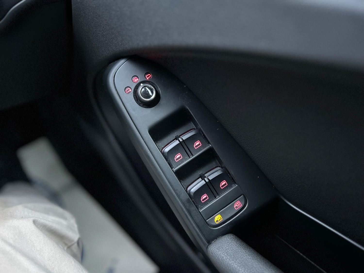 Used Audi A4 2008 for sale - 77612117: Photo 30