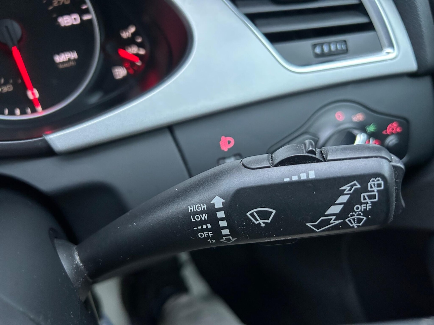 Used Audi A4 2008 for sale - 77612117: Photo 32