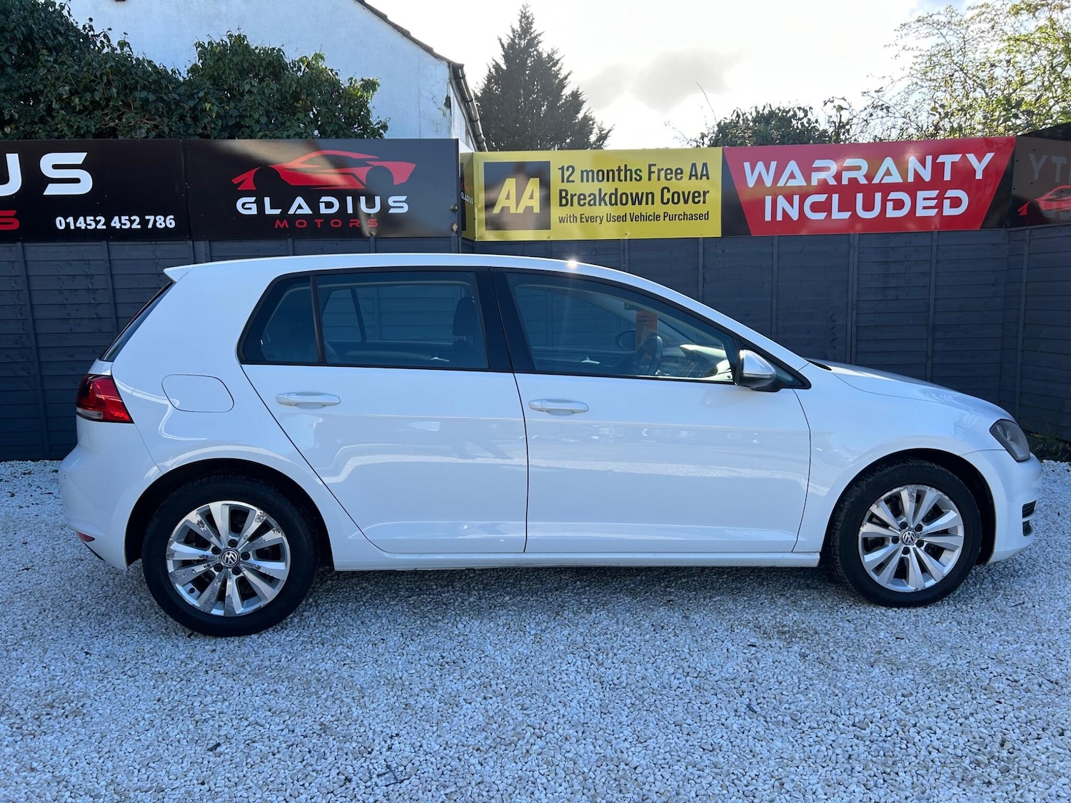 Used Volkswagen Golf 2013 for sale - 77924800: Photo 10