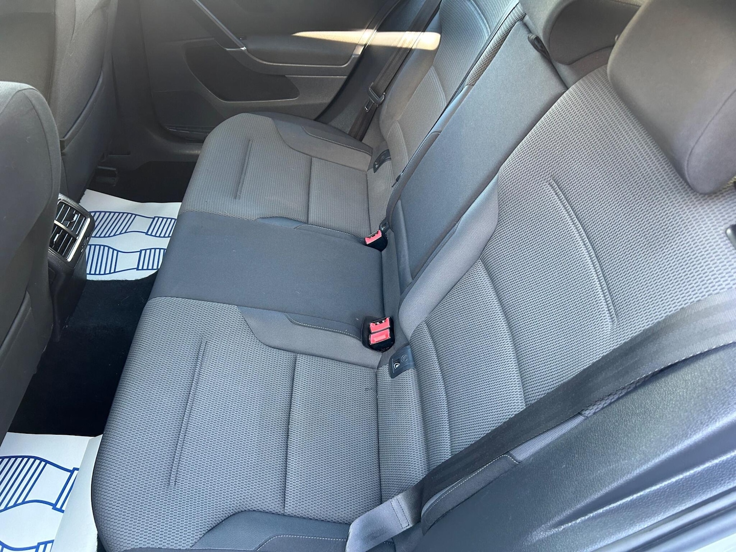 Used Volkswagen Golf 2013 for sale - 77924800: Photo 21