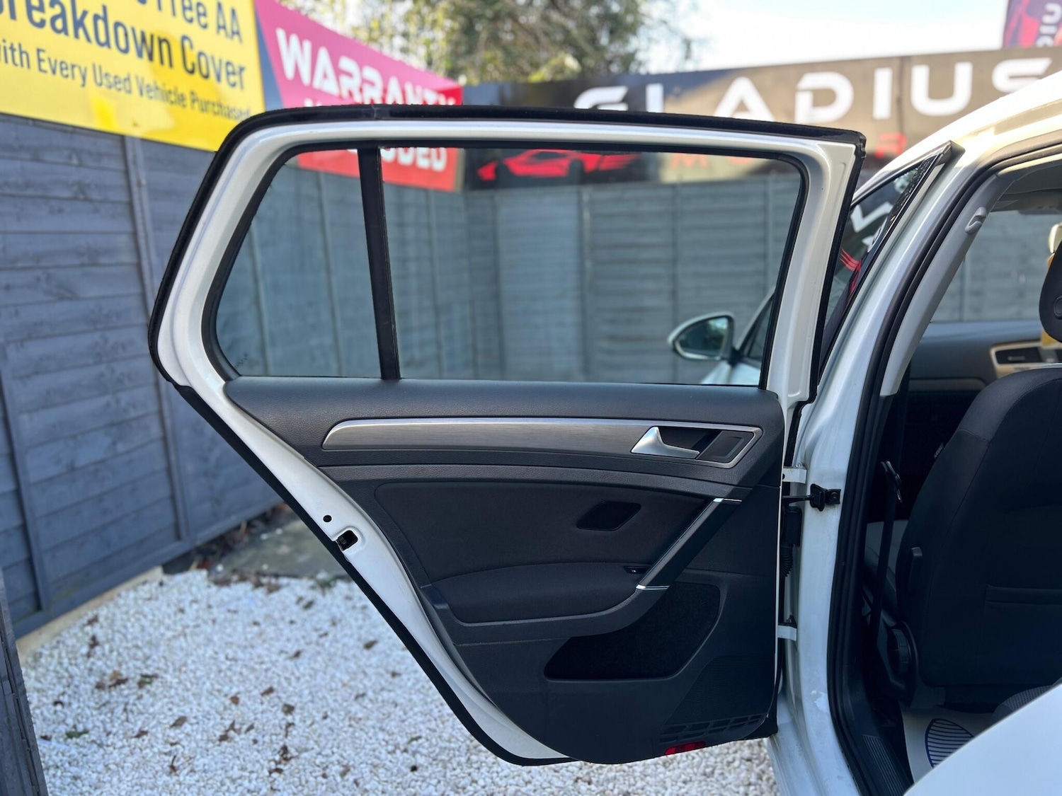 Used Volkswagen Golf 2013 for sale - 77924800: Photo 31