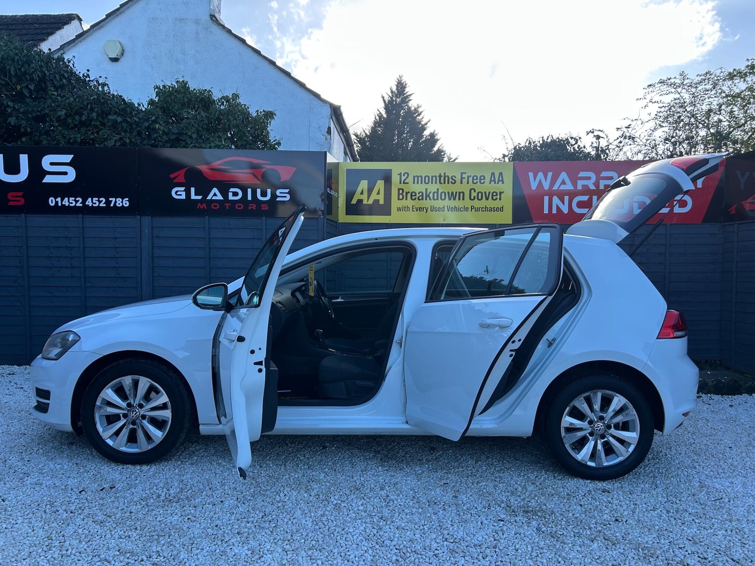 Used Volkswagen Golf 2013 for sale - 77924800: Photo 7