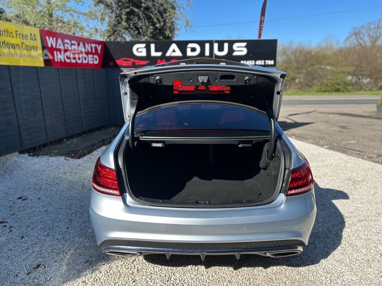 Used Mercedes-Benz E Class 2014 for sale - 77940350: Photo 36