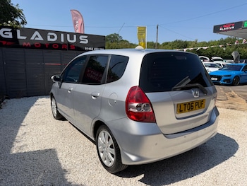 Used Honda Jazz 2006 for sale - 79224344: Photo