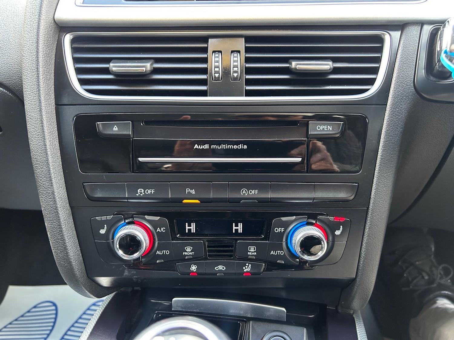 Used Audi A4 2015 for sale - 78072608: Photo 45