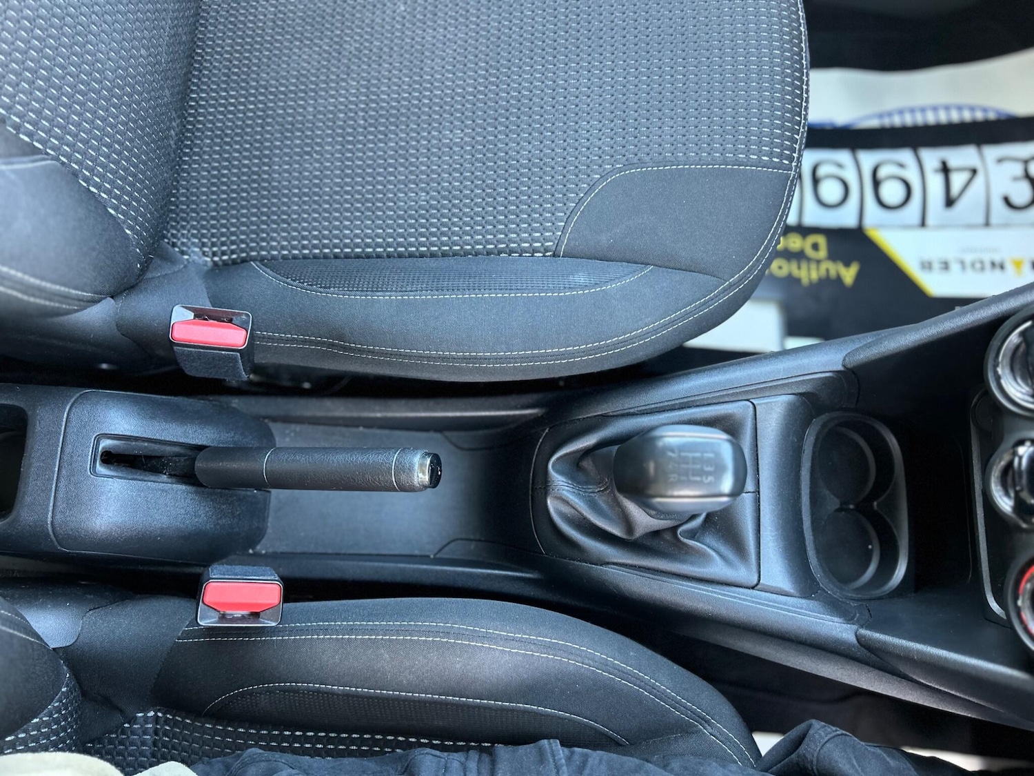 Used Peugeot 208 2017 for sale - 77723848: Photo 12