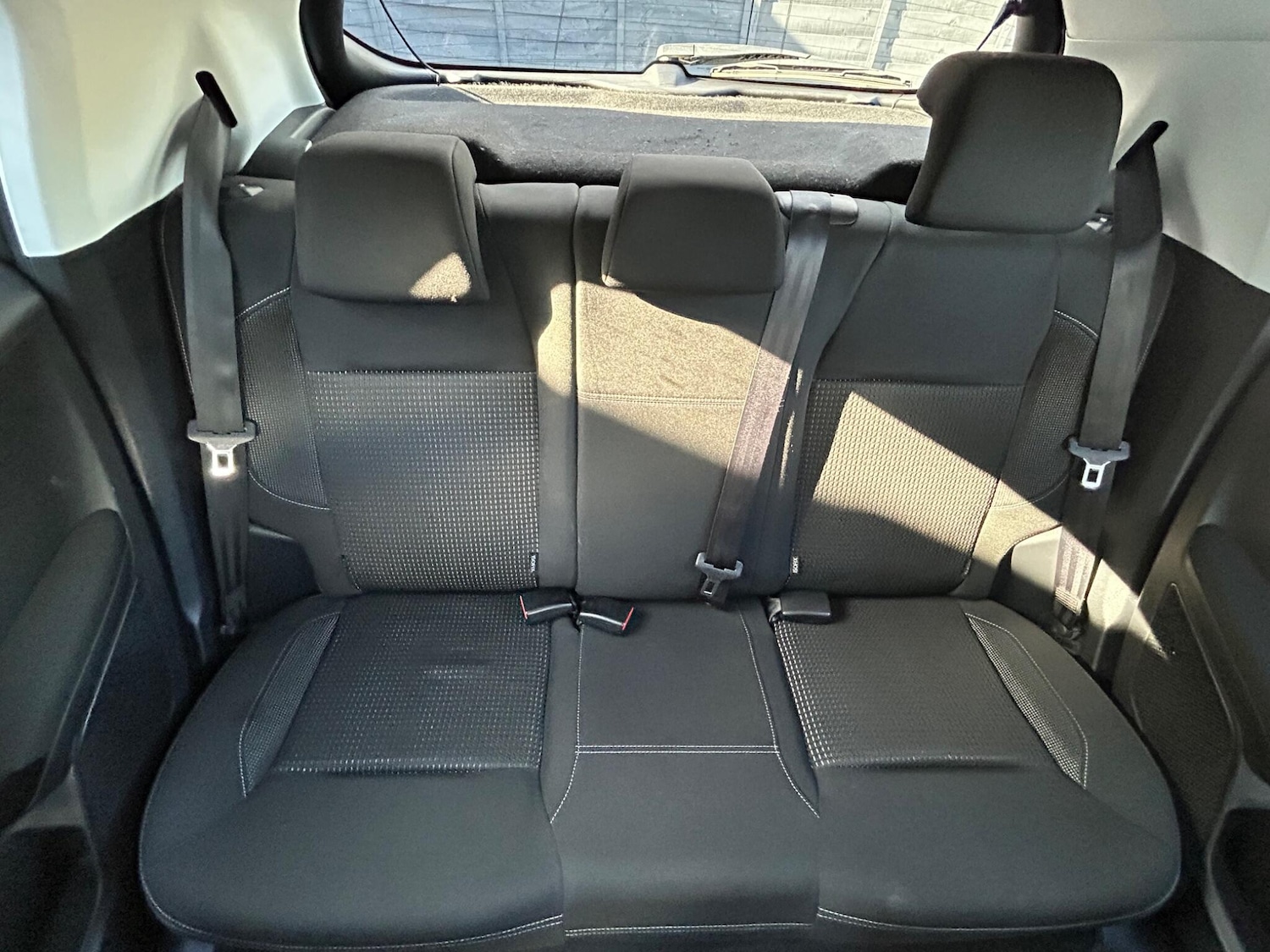 Used Peugeot 208 2017 for sale - 77723848: Photo 15