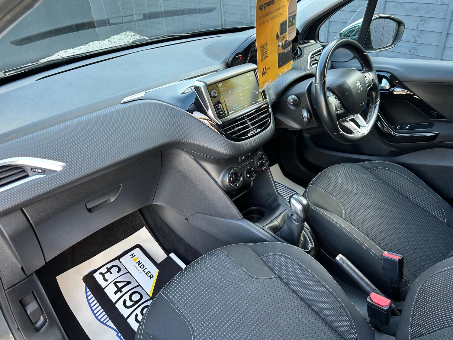 Used Peugeot 208 2017 for sale - 77723848: Photo 41