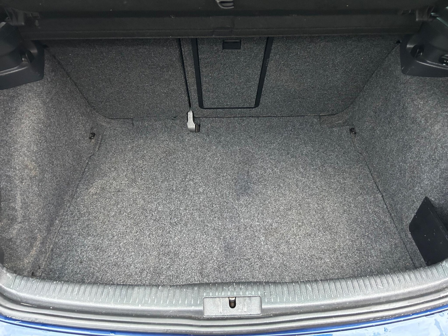 Used Volkswagen Golf 2010 for sale - 77411981: Photo 43