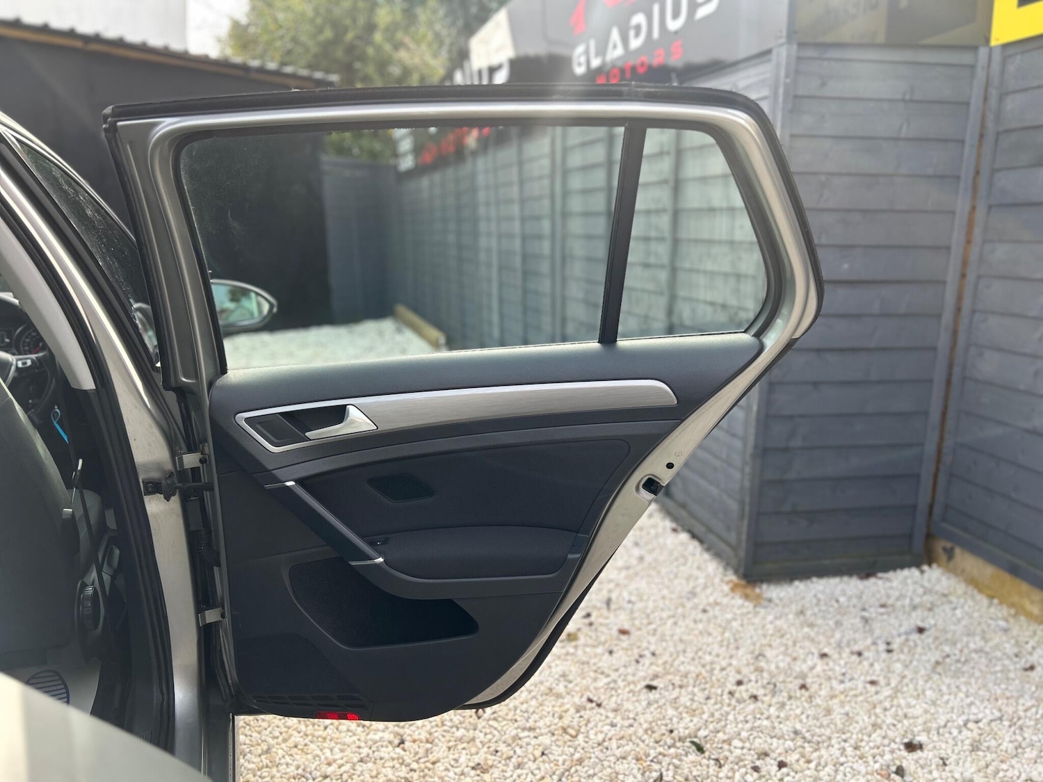 Used Volkswagen Golf for sale - 77784747: Photo 33