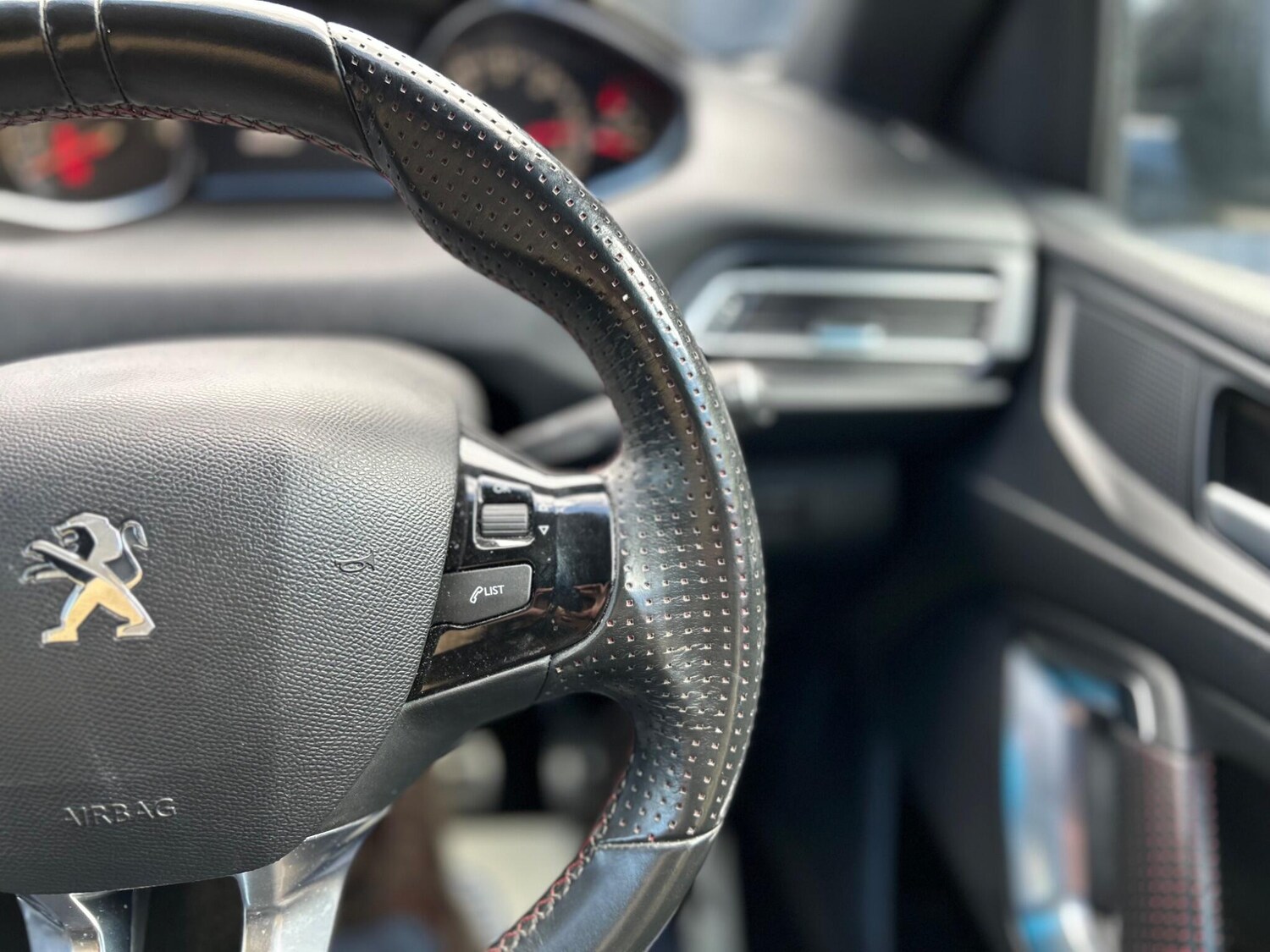 Used Peugeot 308 for sale - 78115997: Photo 42