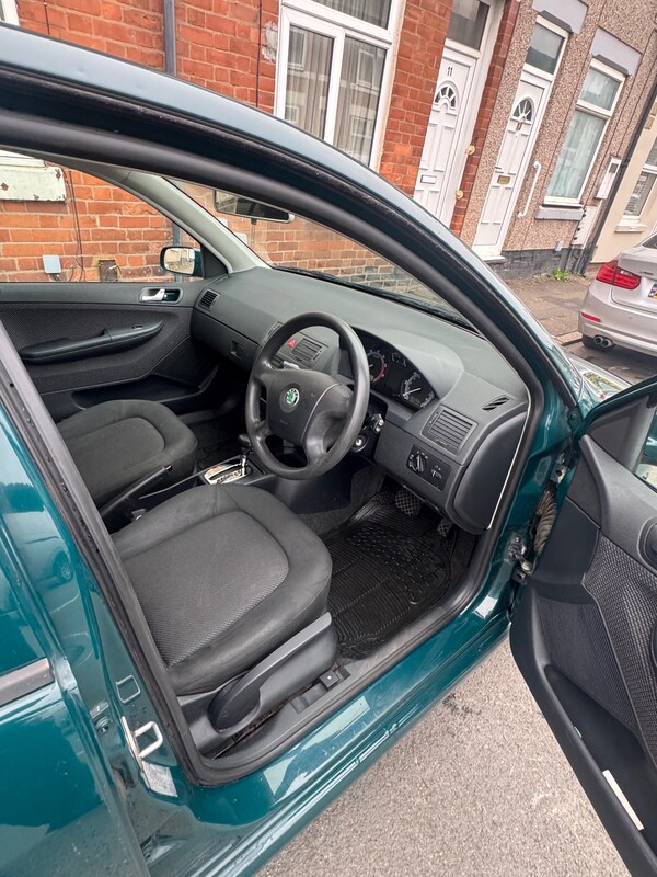 Used Skoda Fabia 2005 for sale - 76233877: Photo 13