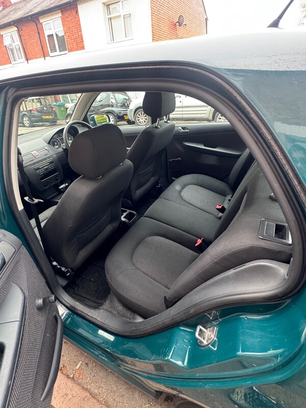 Used Skoda Fabia 2005 for sale - 76233877: Photo 17
