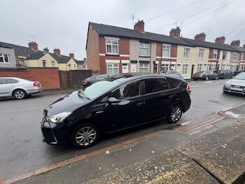 Used Toyota Prius  for sale - 74770687: Photo