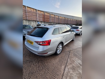 Used Skoda Superb 2025 for sale - 76170405: Photo 4