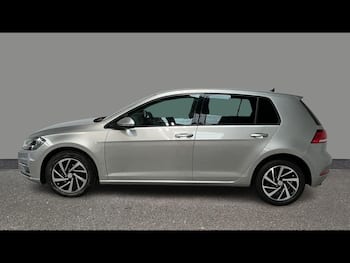 Used Volkswagen Golf 2020 for sale - 79731456: Photo