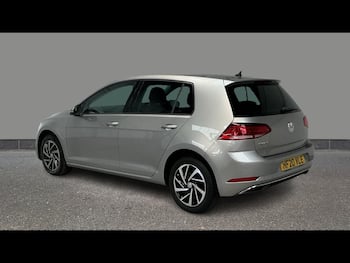 Used Volkswagen Golf 2020 for sale - 79731456: Photo