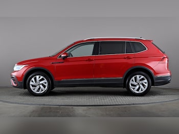 Used Volkswagen Tiguan Allspace 2023 for sale - 78611204: Photo
