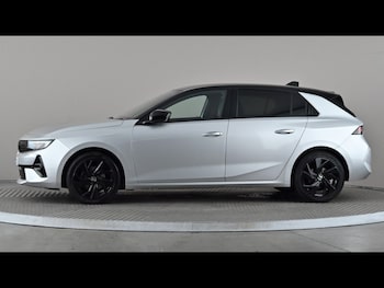 Used Vauxhall Astra 2024 for sale - 79371758: Photo