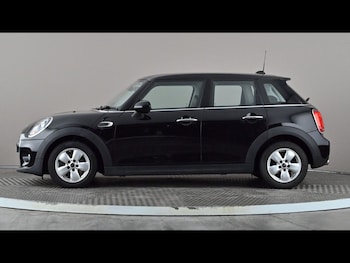Used MINI Hatch 2019 for sale - 79338514: Photo