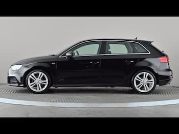 Used Audi A3 2018 for sale - 79676018: Photo