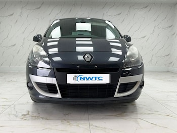 Used Renault Scenic 2011 for sale - 75776998: Photo
