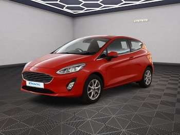 Used Ford Fiesta 2017 for sale - 76106215: Photo 3