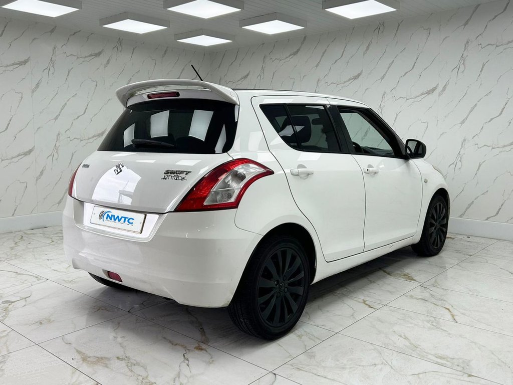 Used Suzuki Swift 2012 for sale - 76105980: Photo 10