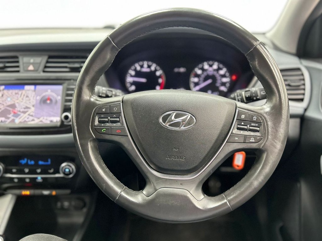 Used Hyundai i20 2016 for sale - 76105854: Photo 16