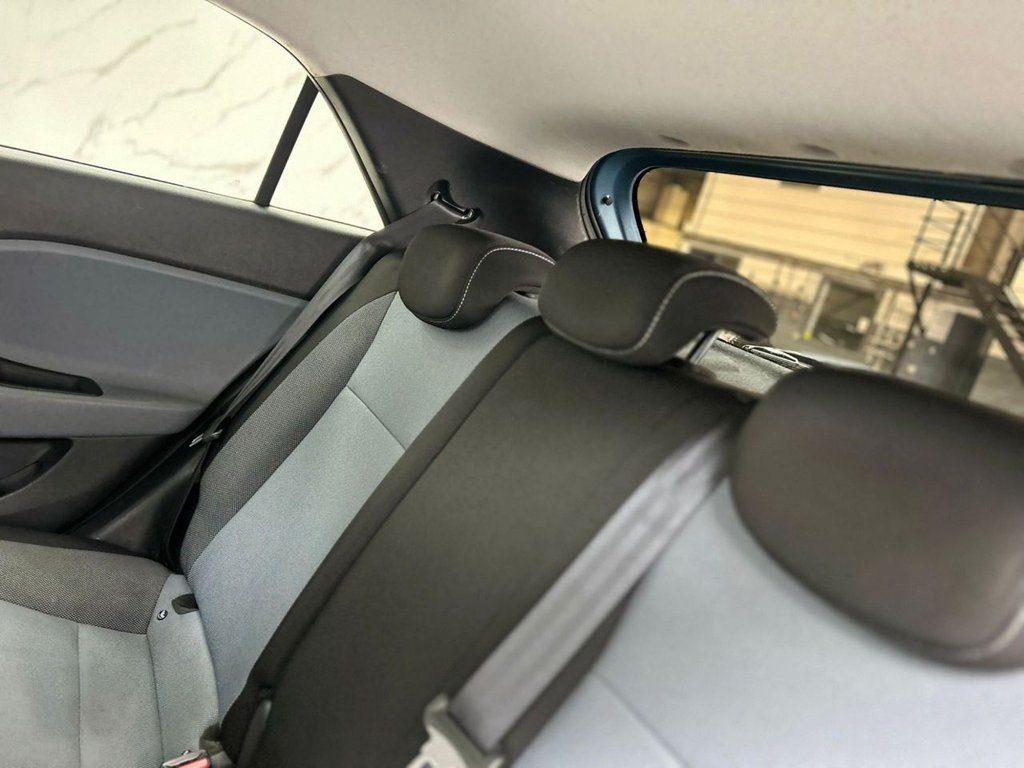 Used Hyundai i20 2016 for sale - 76105854: Photo 18