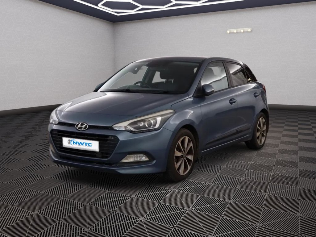 Used Hyundai i20 2016 for sale - 76105854: Photo 3
