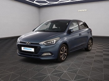 Used Hyundai i20 2016 for sale - 76105854: Photo 3