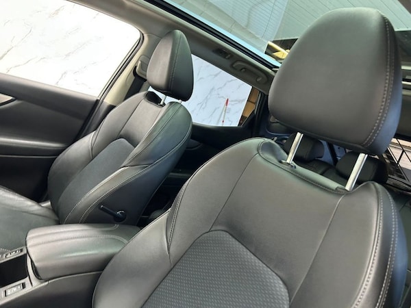 Used Nissan Qashqai 2017 for sale - 75974276: Photo 12