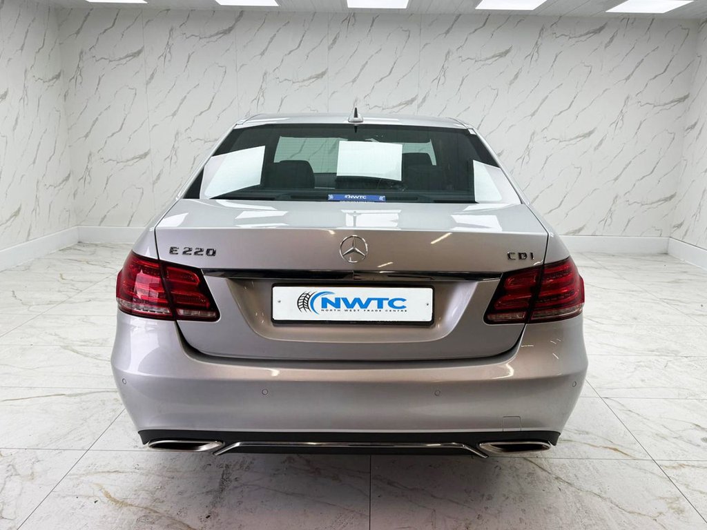 Used Mercedes-Benz E Class 2014 for sale - 78095896: Photo 10