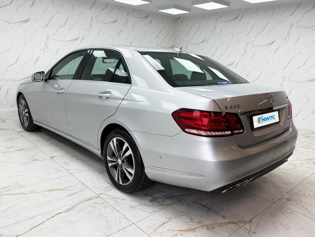 Used Mercedes-Benz E Class 2014 for sale - 78095896: Photo 8