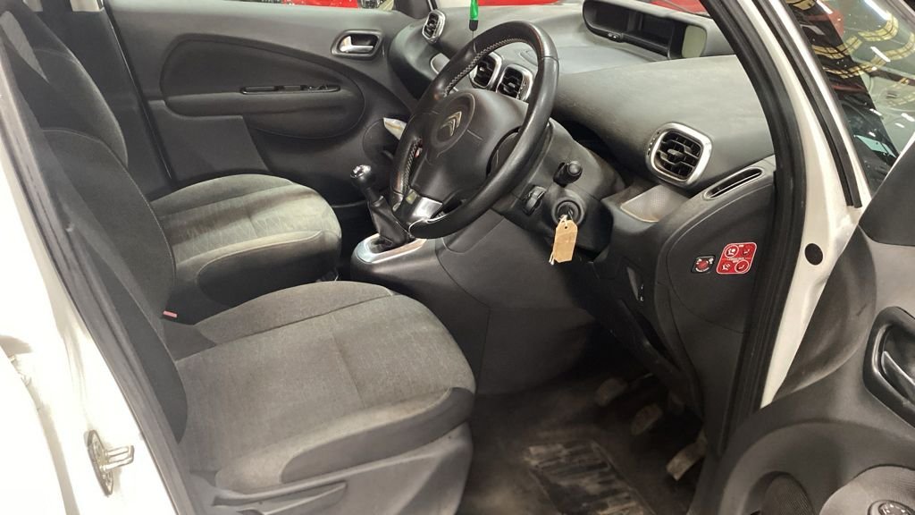 Used Citroen C3 Picasso 2015 for sale - 77436782: Photo 12