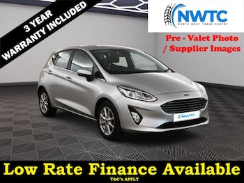 Used Ford Fiesta 2018 for sale - 76119052: Photo 2